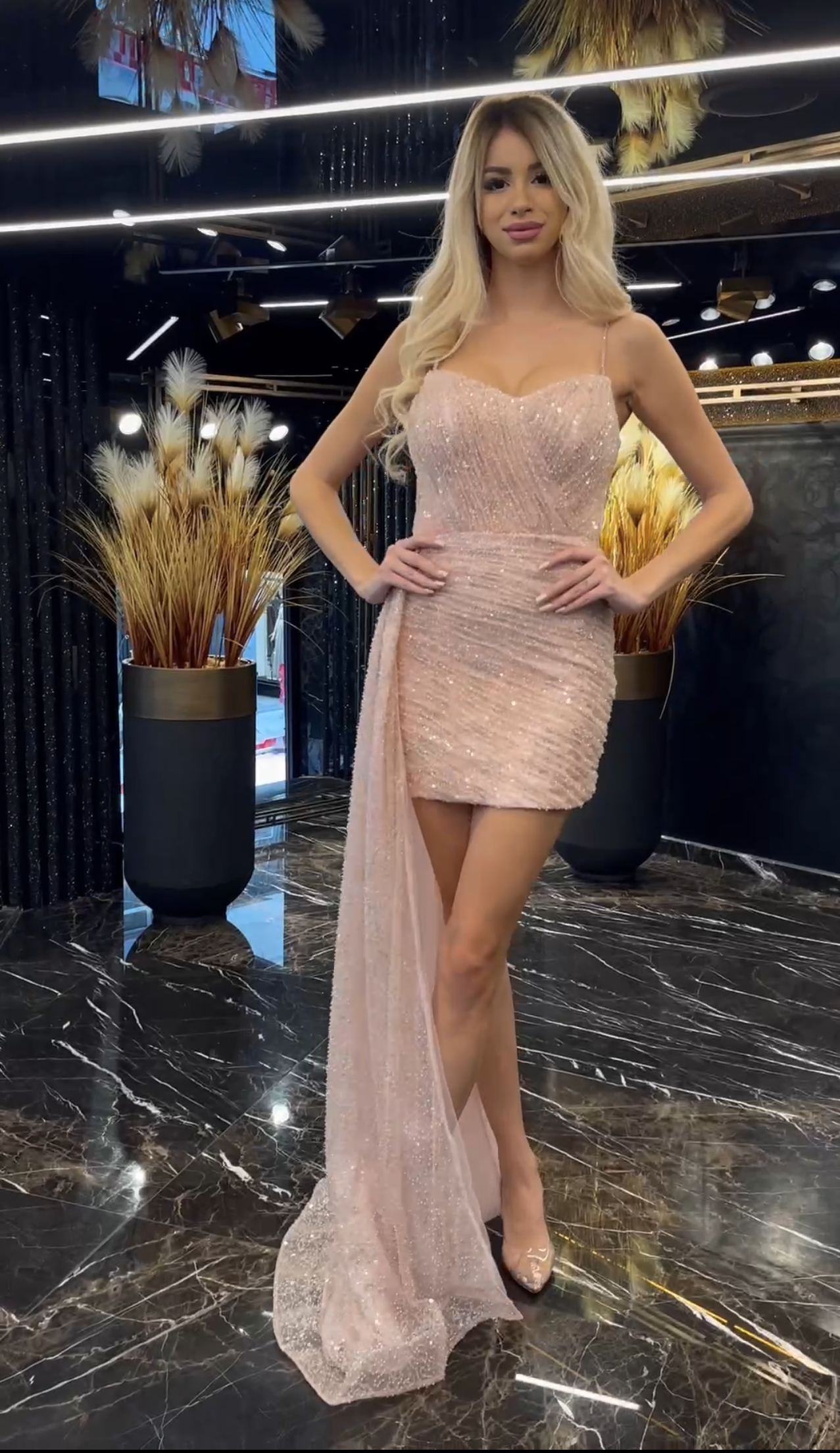 LOOK 81